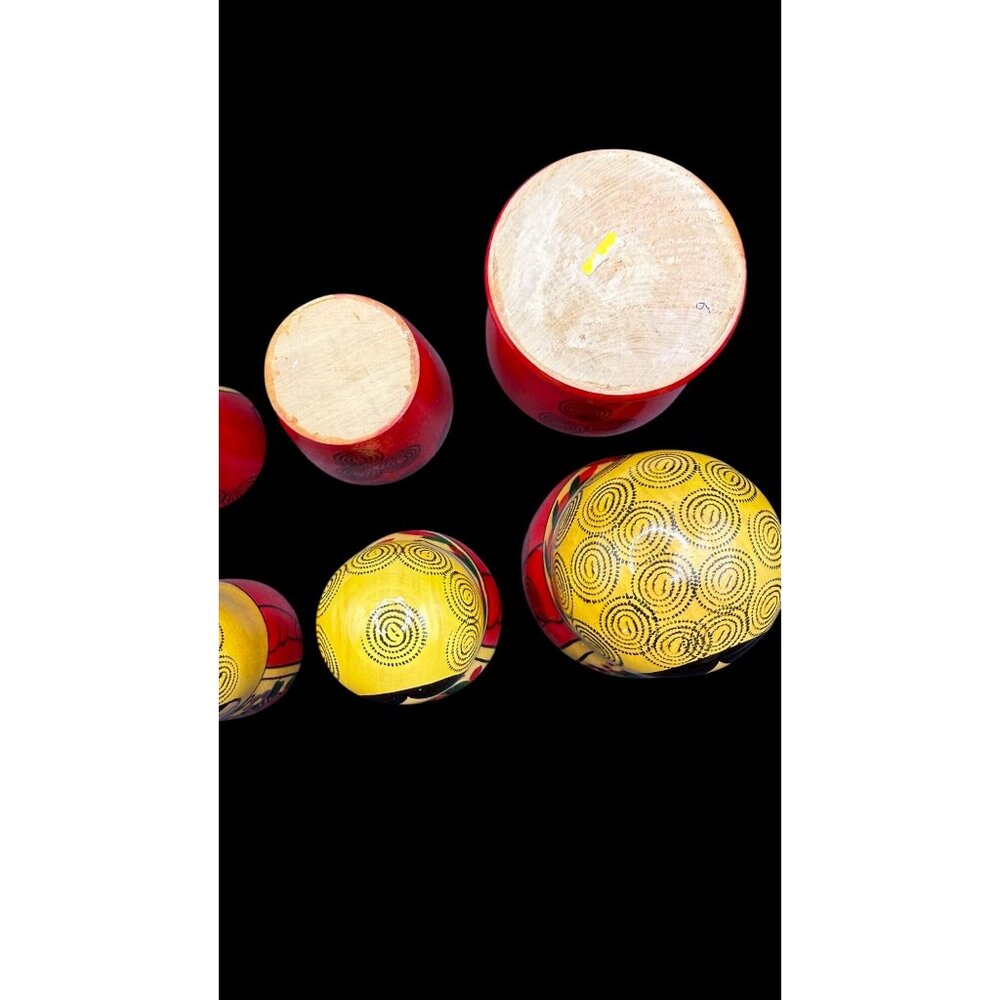 Hand-Painted Set Of 6 Wooden Russian Matryoshka Nesting Dolls With Floral Design - Picture 10 of 11
